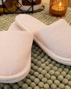 Kids Slippers - Closed toe (White)